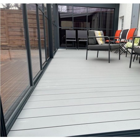 Terrasse en aluminium