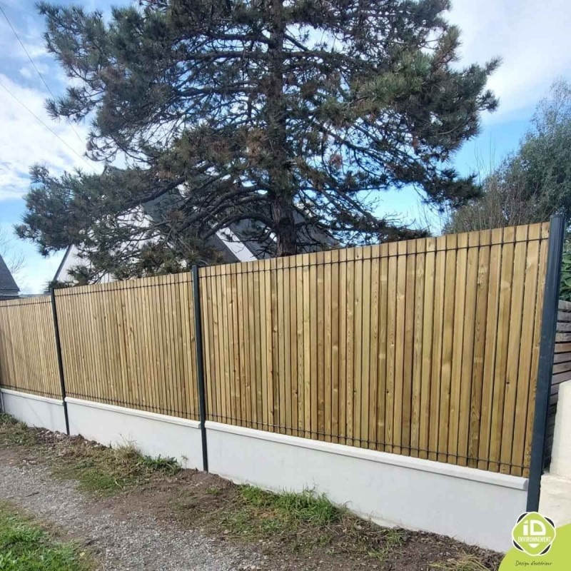 ID-Environnement - Kit d'occultation (brise-vue) en Bois PIN - Grillage rigide - Soubassement beton
