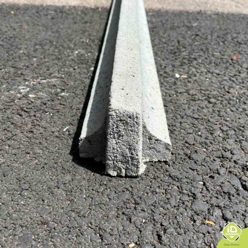 soubassement-beton-pied-cloture-253-devant