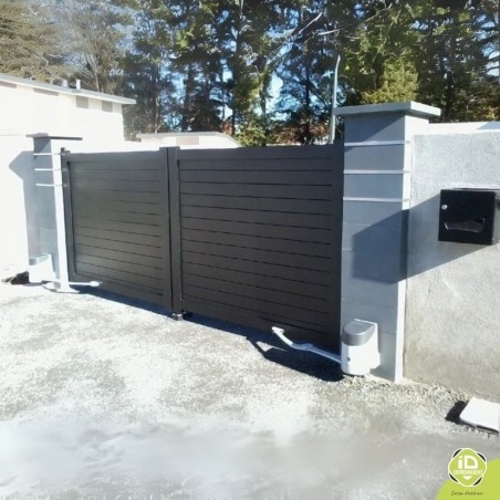 Portail-aluminium-plein Portail-aluminium-plein