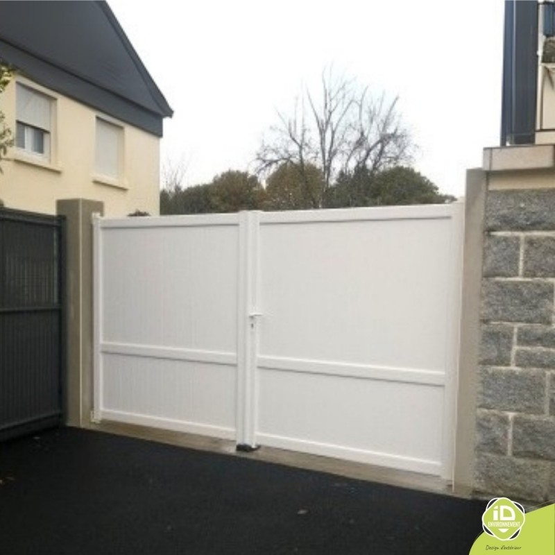 Portail-PVC-plein-P.P.02