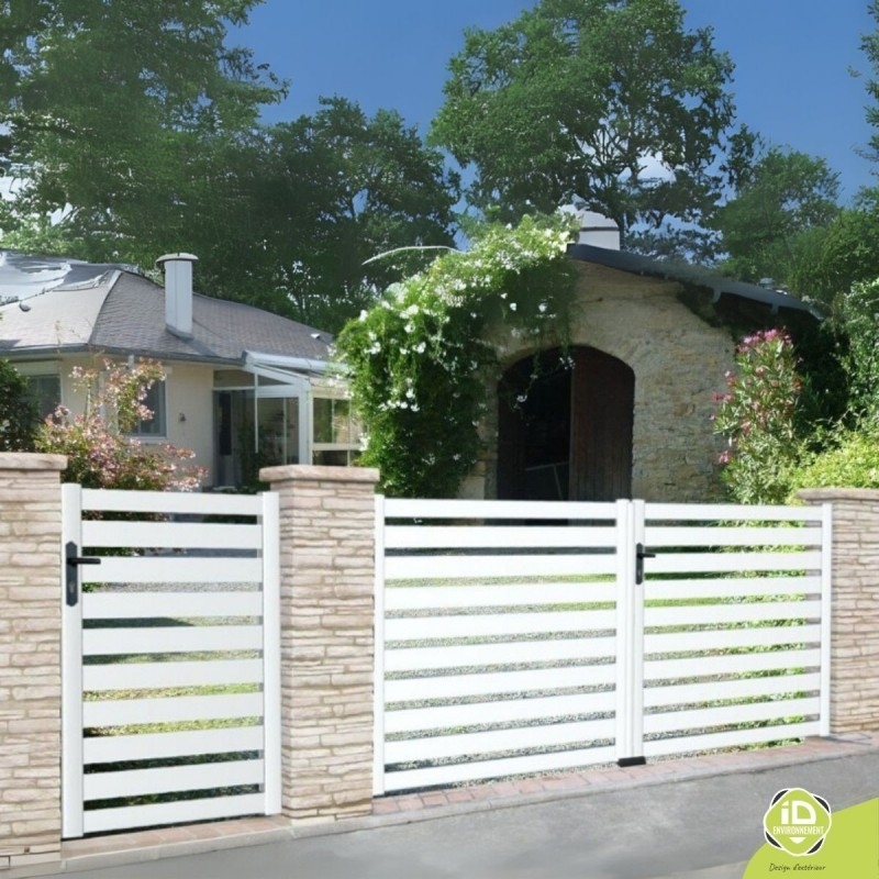 Portail-PVC-ajoure-P.A.03