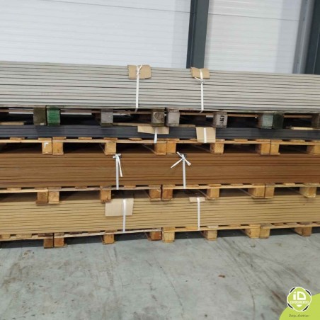 Lames-Terrasse-Composite-Regal-Board-Palettes Lames-Terrasse-Composite-Regal-Board-Palettes