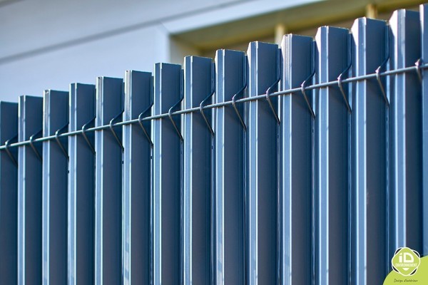 Lamelles d’occultation pour grillages rigides