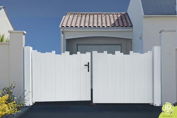 Portails battants PVC
