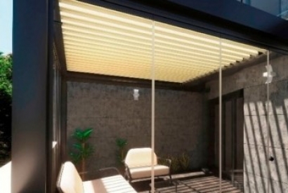 Pourquoi choisir une pergola bioclimatique pour son extérieur ?